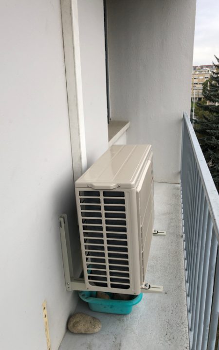 bloc-clim-exterieur-lyon-8 unité extérieure climatisation atlantic sur balcon